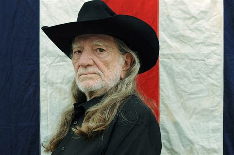 American Country Music Icon Willie Nelson & Family - https://www ...