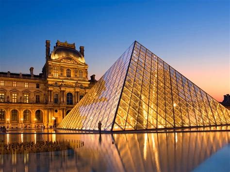 Louvre Pyramid: Who Designed the Glass Louvre Pyramid? Architect ...