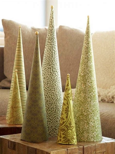 35 Beautiful Table Top Christmas Tree Decorations