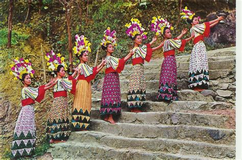 Dugso - ceremonial dance of Muslims in the Philippines | Flickr