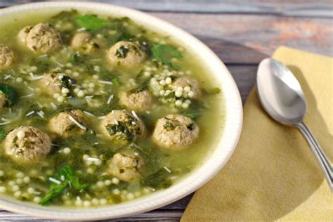 Easy Italian Wedding Soup | frozen meatballs - Food Meanderings - My ...