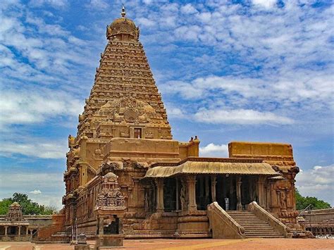 The Chola Empire and its Architectural Prowess - Rethinking The Future