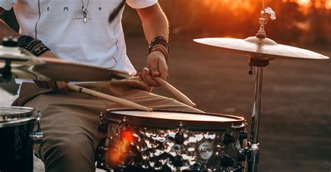 9 Best Snare Drums In 2024 For All Budgets (From a Pro)