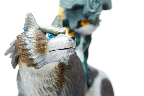 Photos of the Wolf Link amiibo