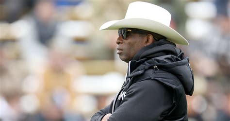 Deion Sanders Agrees to Apparel, Footwear Contract to Rejoin Nike After ...