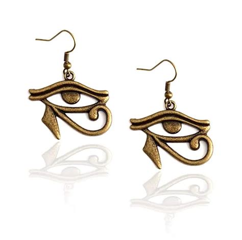 Eye of Horus Jewelry – What is It and Should I Wear It? | Jewelry Guide