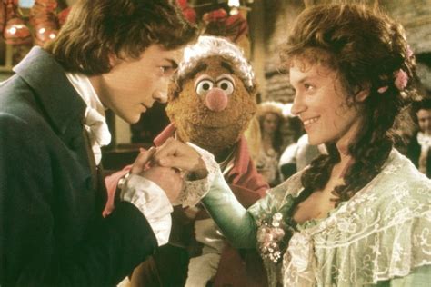 Muppet Christmas Carol Belle | Christmas Carol