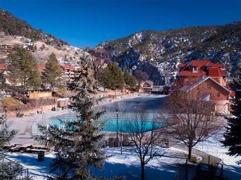 Glenwood Springs in Winter | Insider Families