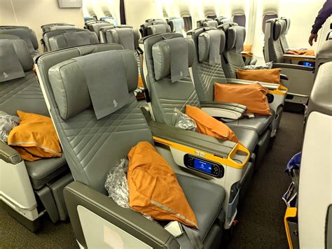 Review Singapore Airlines Premium Economy Class Boeing 777 300er | Porn ...