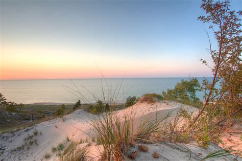 Indiana Dunes National Park and State Park | NITDC