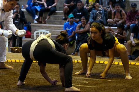 Female sumo wrestlers slap down prejudices in Brazil - The Japan Times