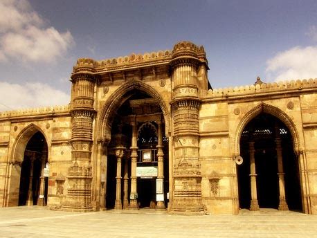 sightseeing in ahmedabad, ahmedabad sightseeing, fort in ahmedabad ...