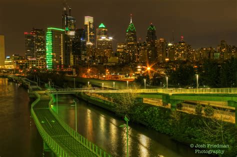 Philadelphia Skyline at Night Photograph Eagles Green | Etsy