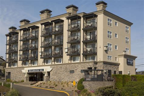 7 Best VERIFIED Pet Friendly Hotels in Lincoln City with Weight Limits ...