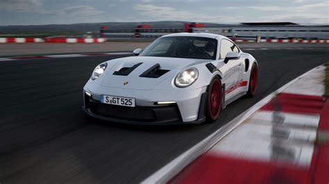 Purpose-built for performance: the new Porsche 911 GT3 RS | Porsche ...