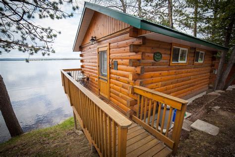 7 cozy Canadian cabins worth renting this winter