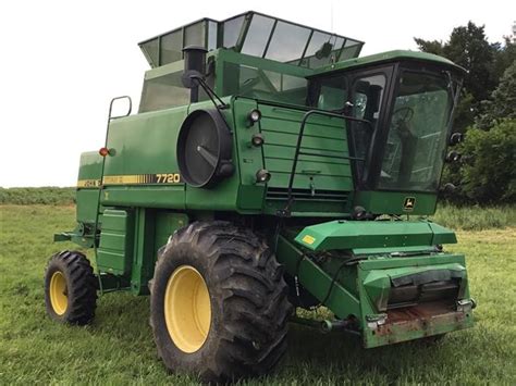 1987 John Deere 7720 Combine BigIron Auctions