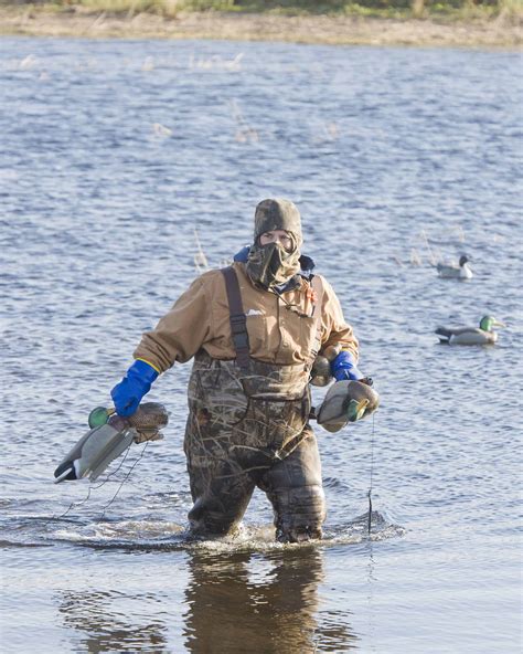 Top 5 Best Duck Hunting Waders for the 2021 Waterfowl Season - Catch ...