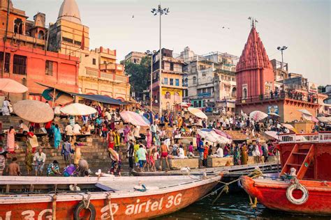 9 Important Ghats in Varanasi that You Must See