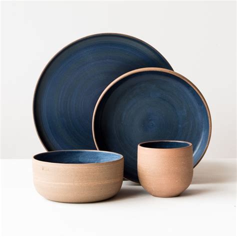 Minimalist Stoneware 4-Piece Dinnerware Set | Garmentory