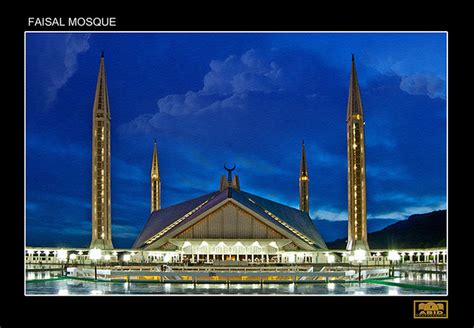 FAISAL'MOSQUE . FAISAL MASJID.ISLAMABAD PAKISTAN. NIGHT VIEW OF FAISAL ...