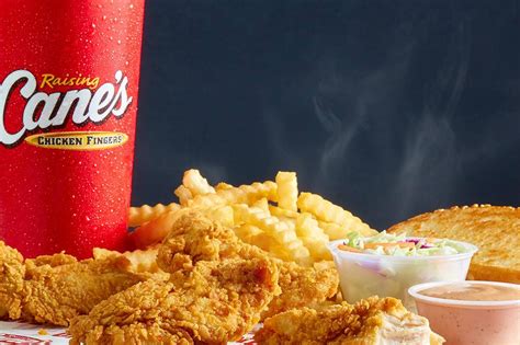 Raising Cane’s Chicken Fingers to Unveil First Chicago Restaurant Next ...