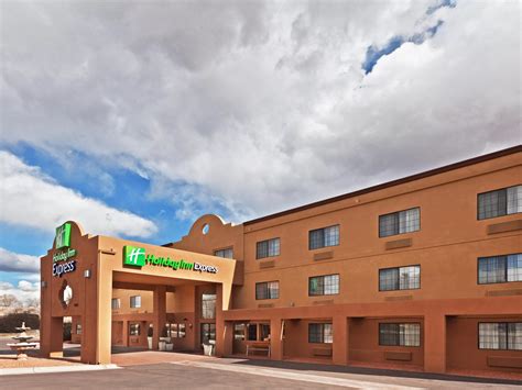 Hotel in Santa Fe, New Mexico | Holiday Inn Express Santa Fe Cerrillos