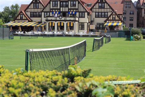 Tennis Player Summer Travel Destinations: U.S. Grass Courts