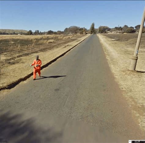 Hilarious Images Caught On Google Maps Street View (22 Photos) | Funny ...