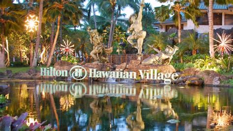 Hilton Hawaiian Village - Lagoon Tower - YouTube