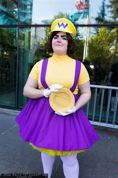 Waluigi Costume Diy