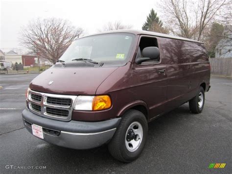 2003 Director Red Metallic Dodge Ram Van 1500 Cargo #62434657 Photo #2 ...