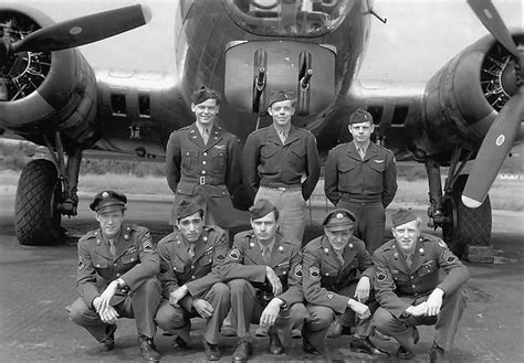 Crew posed in front of their B-17G Bomber | World War Photos