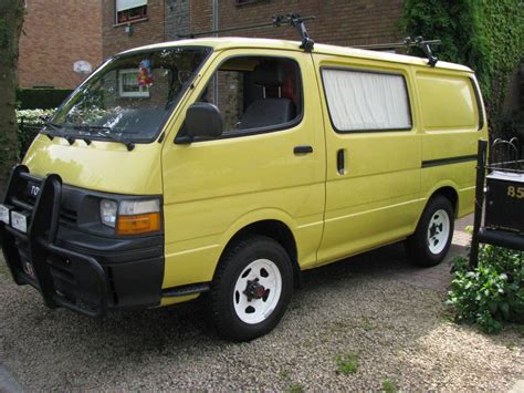 Toyota hiace 4x4 camper van