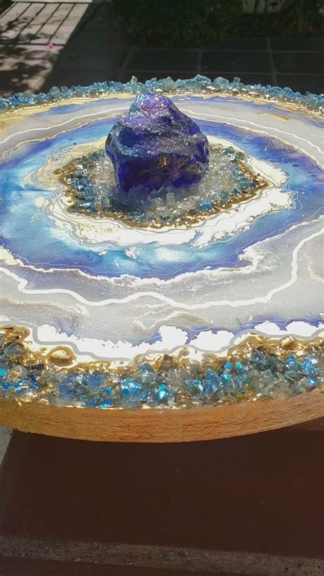 My epoxy resin geode art | Diy resin wall art, Resin art canvas, Resin ...