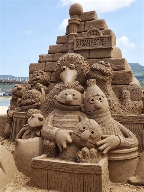 Sand Art.... | Kum heykel, Heykel, Kaleler