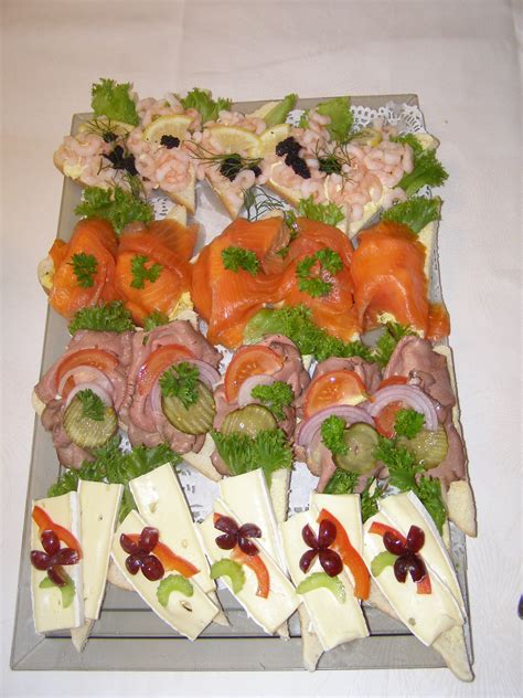 File:Norwegian.food-Smørbrød-01.jpg - Wikimedia Commons