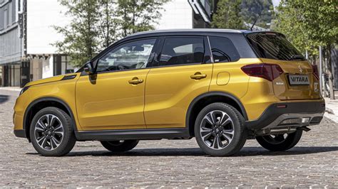 Nuova Suzuki Vitara Hybrid 2020: caratteristiche e prezzo