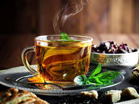 Herbal Tea Benefits: 8 ways herbal tea benefits your health