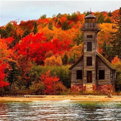 Old Lighthouse | Lake Superior | Michigan | Autumn scenery, Fall ...