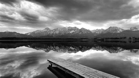 Water Reflection Black And White Wallpapers - Wallpaper Cave