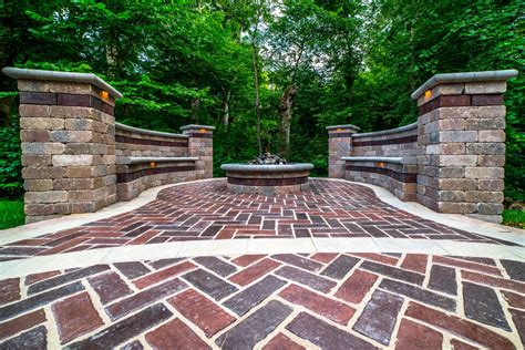 Beautiful Paver Patio Edging Ideas to Style Your Bexley, OH, Landscape ...