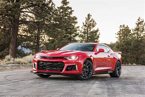 Check out ⭐ the new Chevrolet Camaro ZL1 Coupe ⭐ test drive review ...