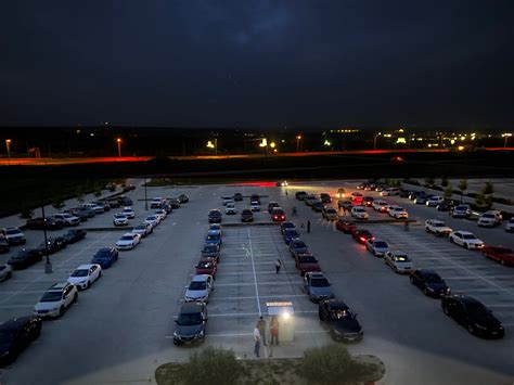 Parking Lot Cinema: How Movie Theaters Are Converting to Drive-Ins ...