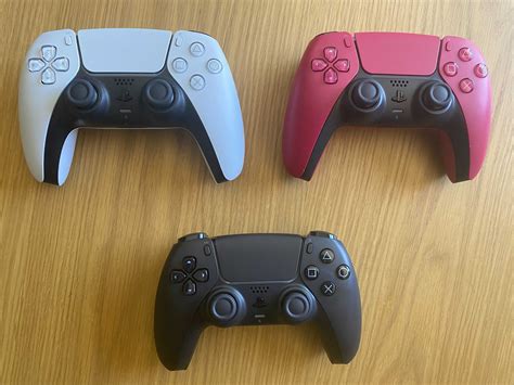 Here's How Red That New PS5 Controller Color Is - GameSpot