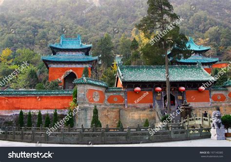 1,262 Wudang mountains Stock Photos, Images & Photography | Shutterstock