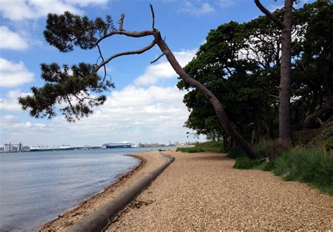 Your Guide to Southampton's Best Beaches for Sun and Fun