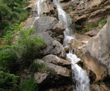 The Barberine Waterfall trail Vallorcine : Hiking trails à Vallorcine