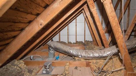 Re-insulating Your Attic: New or Replacement Insulation