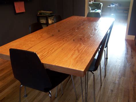 John Makes Stuff: Modern Dining Table with Reclaimed Wood